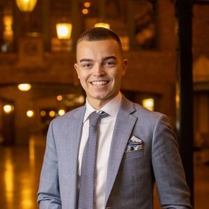 Meet your Posher, Alexandre